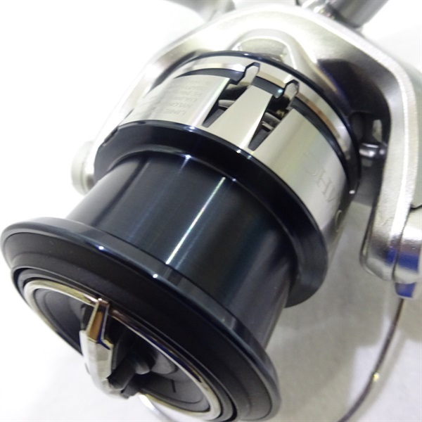 １９ストラディック４０００ＭＨＧーＬ